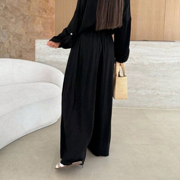 Black Casual Women's Front Button Loose Shirt & Pants Set - Picture 2 of 6